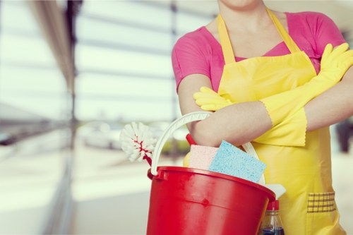 Load-based oven cleaning quote factors in Bow